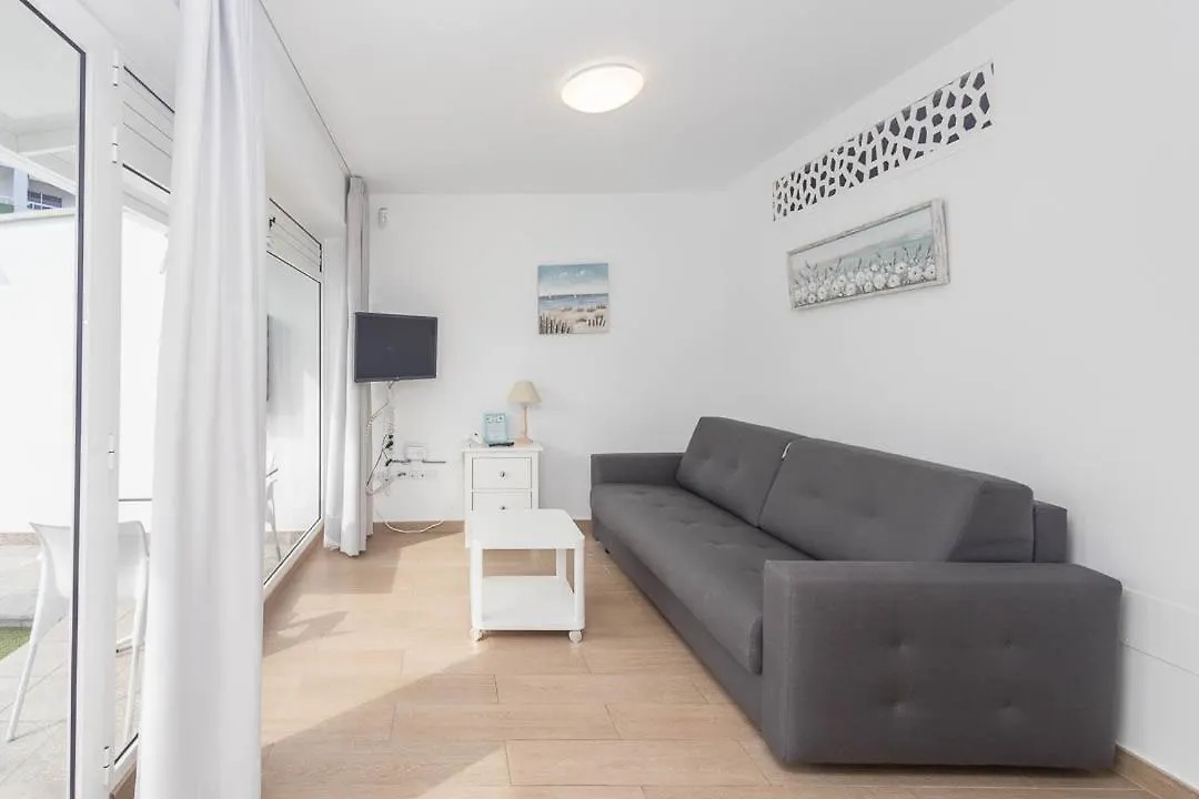 Lightbooking Alemania Piscina Privada Playa Del Ingles スペイン