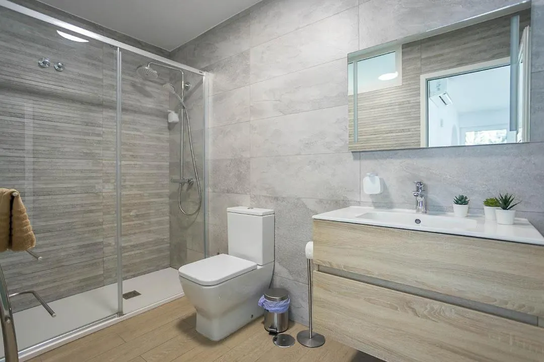 Lightbooking Alemania Piscina Privada Playa Del Ingles Playa del Ingles (Gran Canaria)